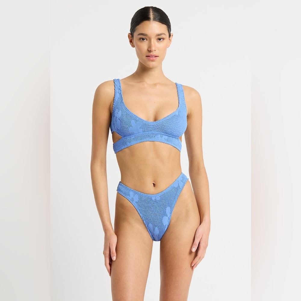 Bond Eye Two Piece Set in Cornflower Floral